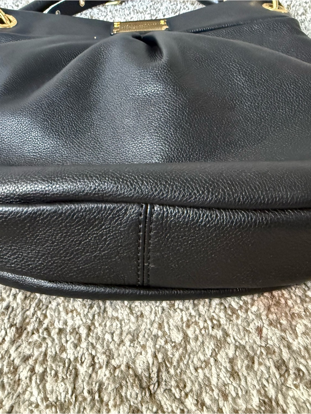 Marc by Marc Jacobs Classic Q Hillier Hobo Bag – Black Pebbled Leather, Gold HW - Picture 7 of 7
